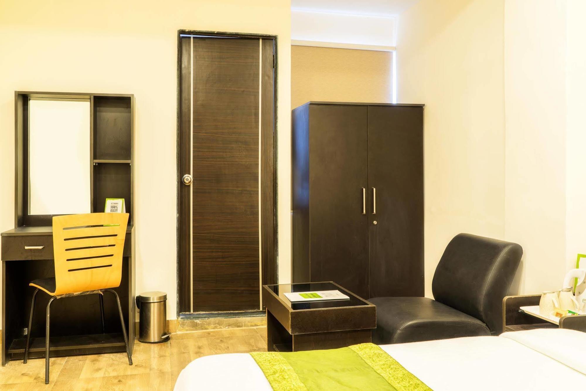 Hotel Rajdeep Inn Ahmedabad Luaran gambar